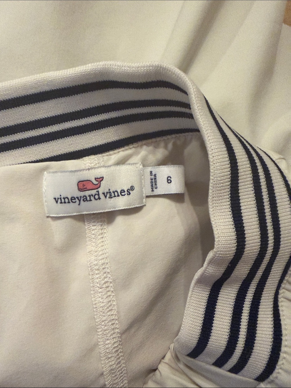 Vineyard Vines White Mini Skirt with Navy Stripe Waistband - Picture 4 of 5